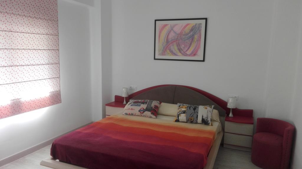 Apartamento Jardin De Ayora Βαλένθια Εξωτερικό φωτογραφία